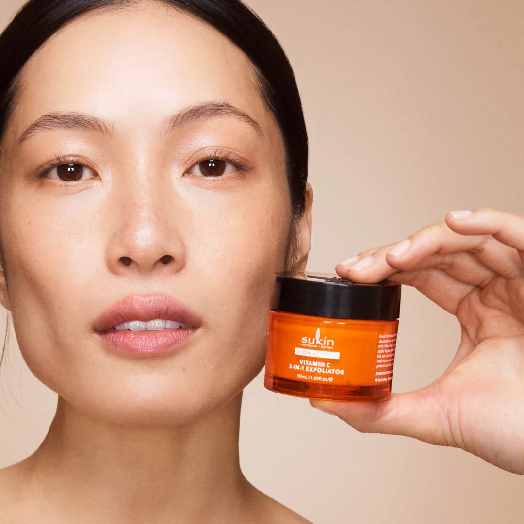 VITAMIN C 2-IN-1 EXFOLIATOR | GLOW ACTIVE-C | 50 ML